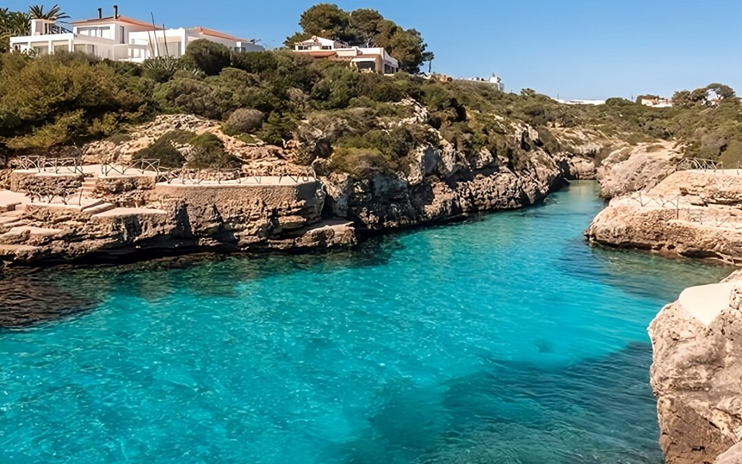 Qué hacer en Cala en Forcat y alrededores – Menorca